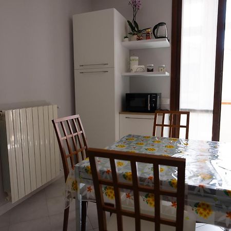 Ferienwohnung Casa Le Corti Livorno Exterior foto