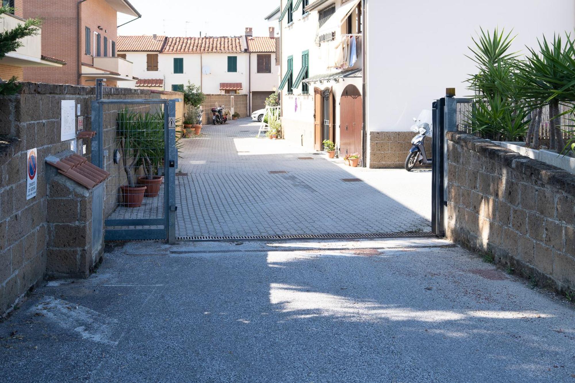 Ferienwohnung Casa Le Corti Livorno Exterior foto